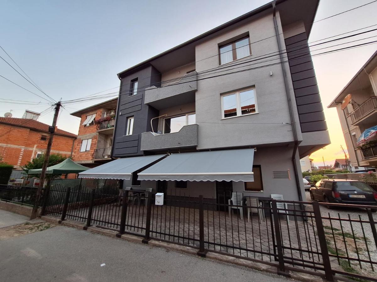 Studio Apartments Oleg 오흐리드 외부 사진