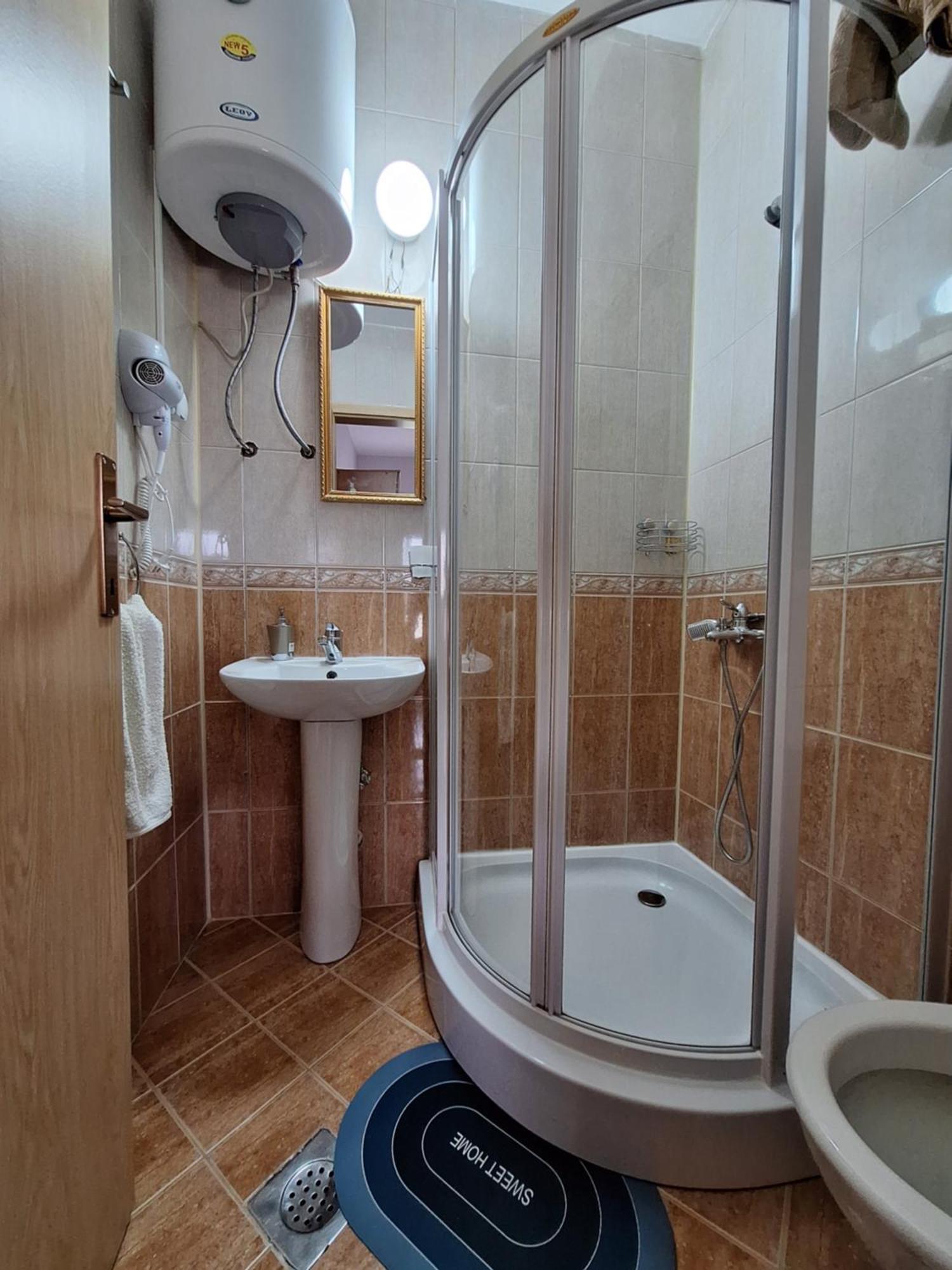 Studio Apartments Oleg 오흐리드 외부 사진
