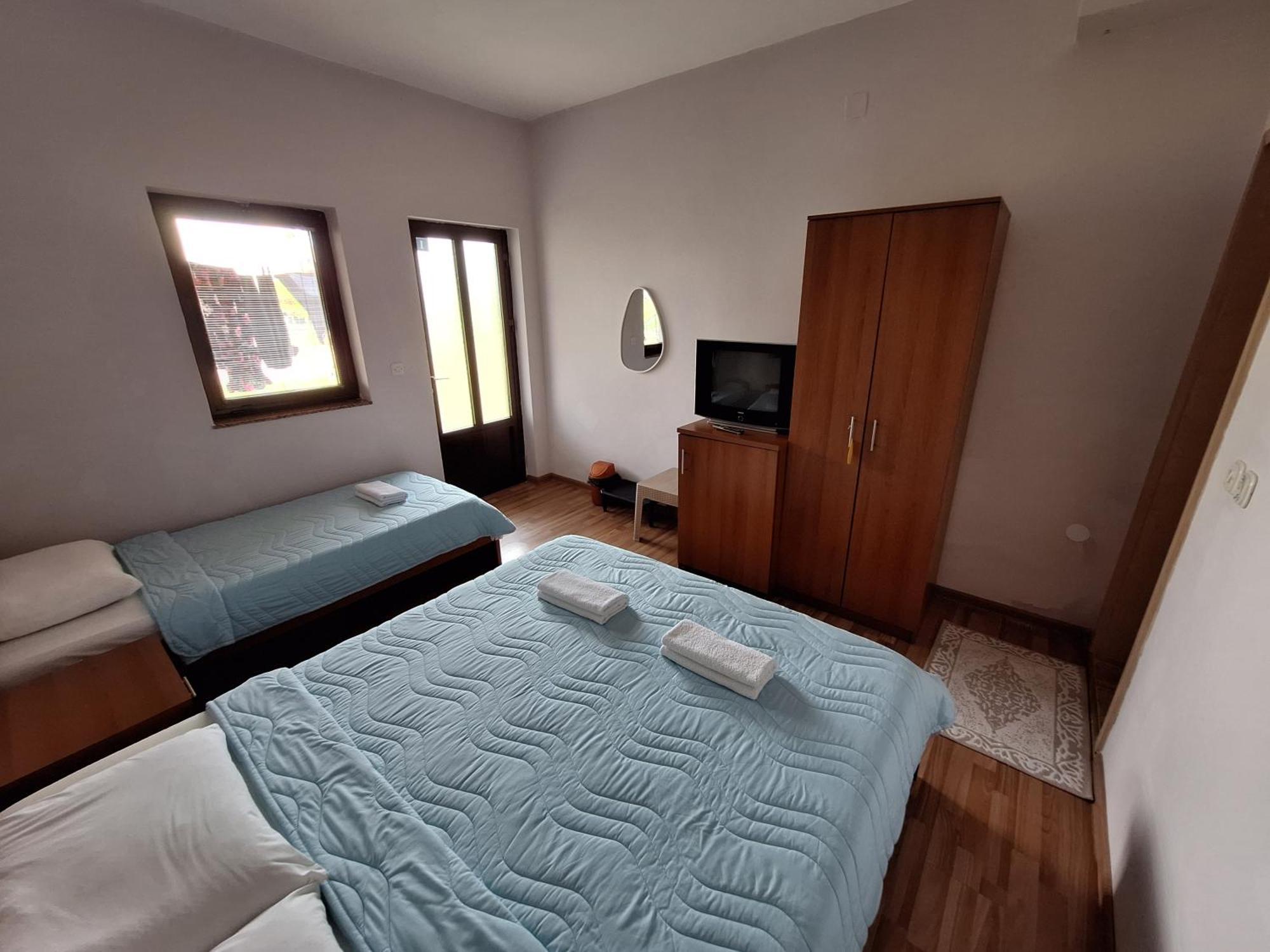 Studio Apartments Oleg 오흐리드 외부 사진